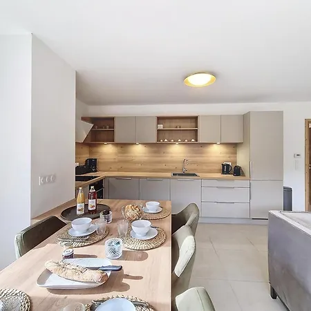 Sika-appartement-6pers-jacuzzi Апартаменты *